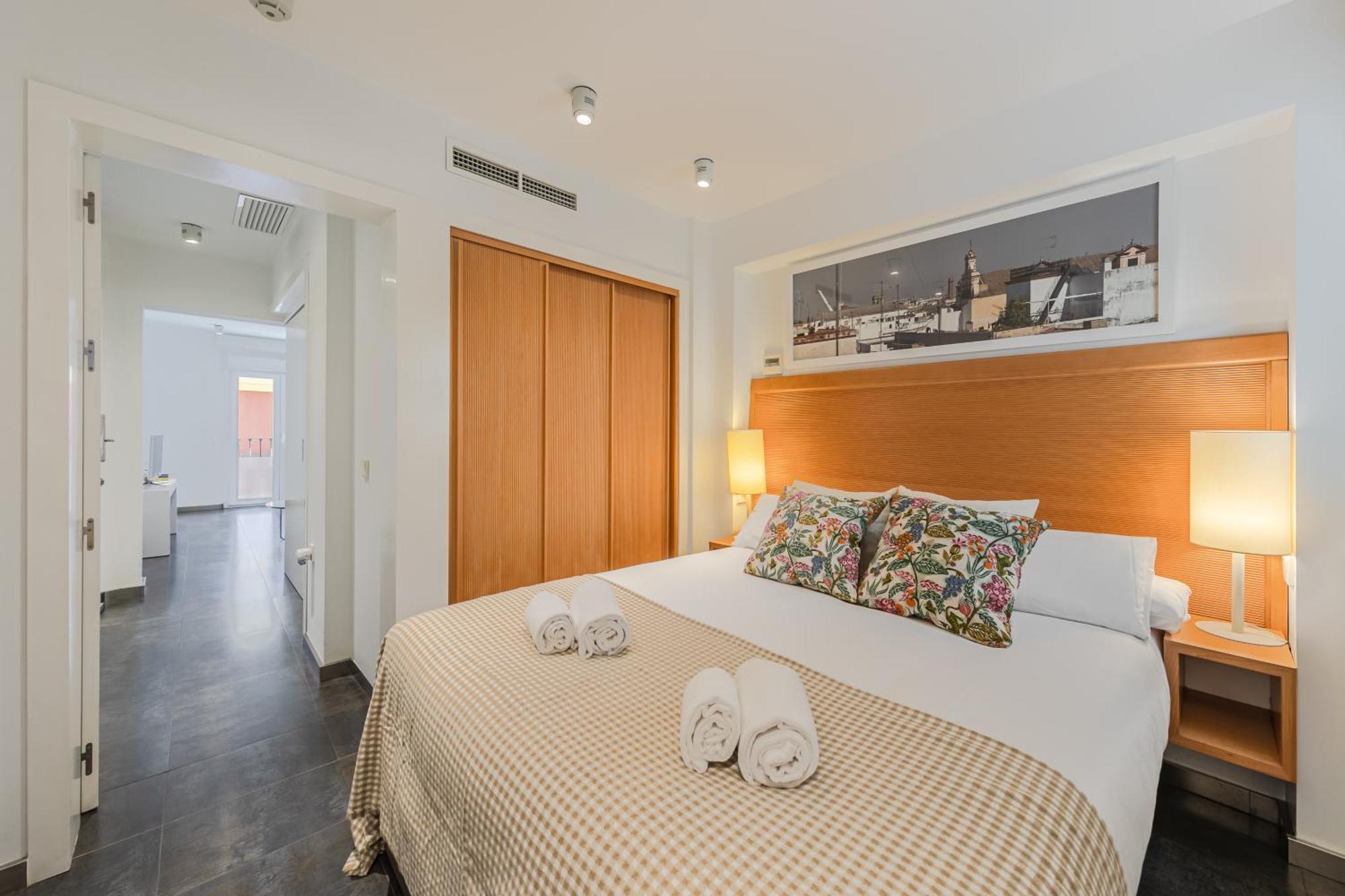 Stay U-Nique Apartments Eslava Sevilla Eksteriør billede